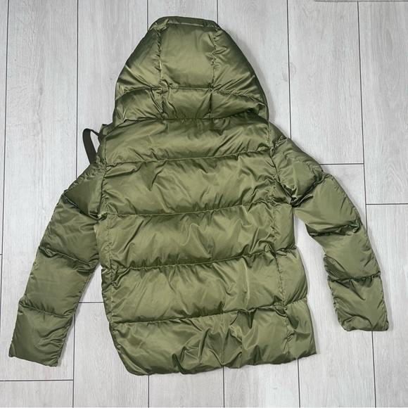 Herno Puffer Jacket - Picture 2 of 7